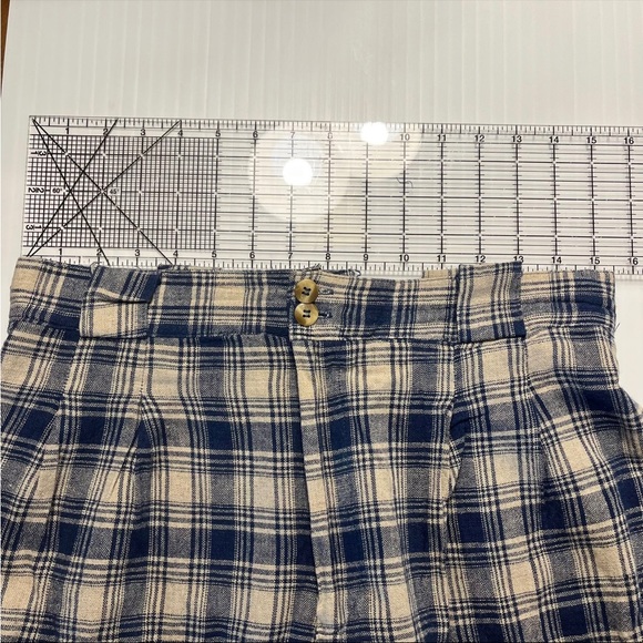 Super high rise vintage linen plaid shorts navy tan state of the art mom - Picture 3 of 8